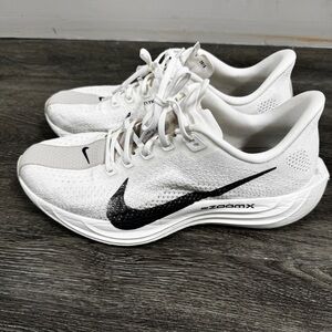 Nike Pegasus Plus - 
Men's Road Running Shoe